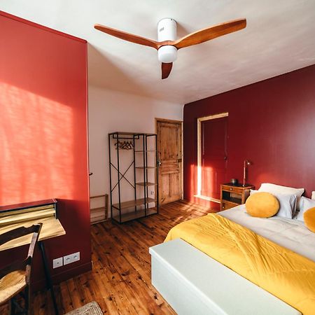 Appartement Cosy Au Coeur Du Village - Le Segala Montbazens ภายนอก รูปภาพ