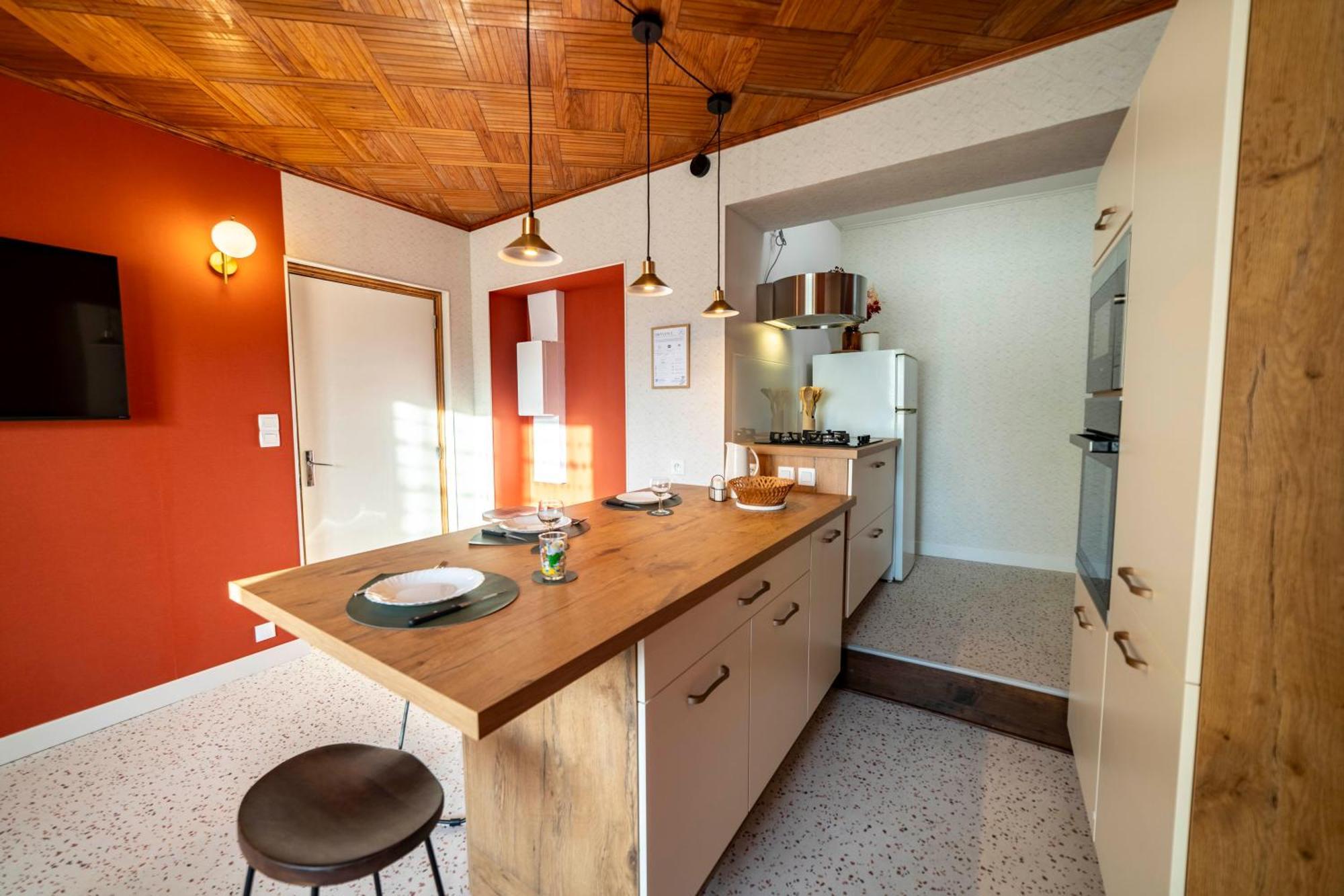 Appartement Cosy Au Coeur Du Village - Le Segala Montbazens ภายนอก รูปภาพ